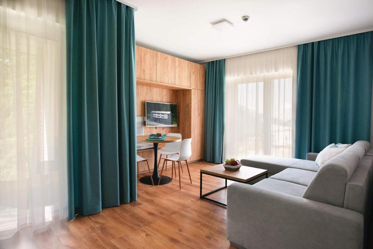Apartmany Palenica & Ostredok - Galeria Apartments Jasna Lucky 迪马诺卡多林纳 外观 照片